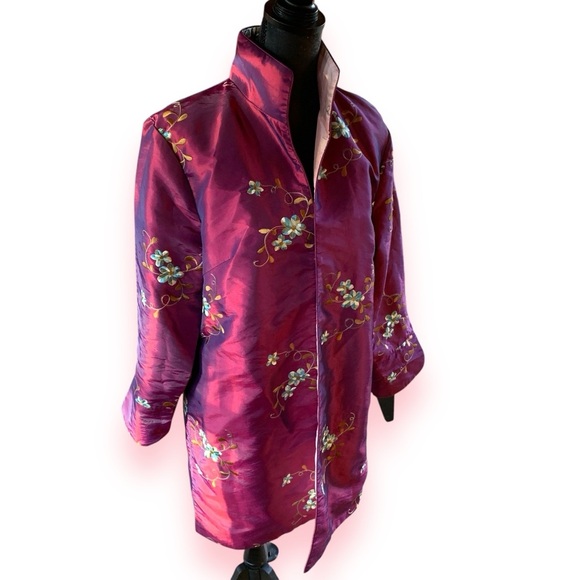 Reversible embroidered open front Chinoiserie coat/bed jacket - Picture 7 of 7
